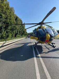 Verkehrsunfall auf der B1n fordert zwischen den Ausfahrten Diebesweg und Schützenstraße ein Todesopfer