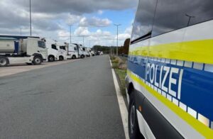 87 Verstöße bei Großkontrolle auf der A2 festgestellt