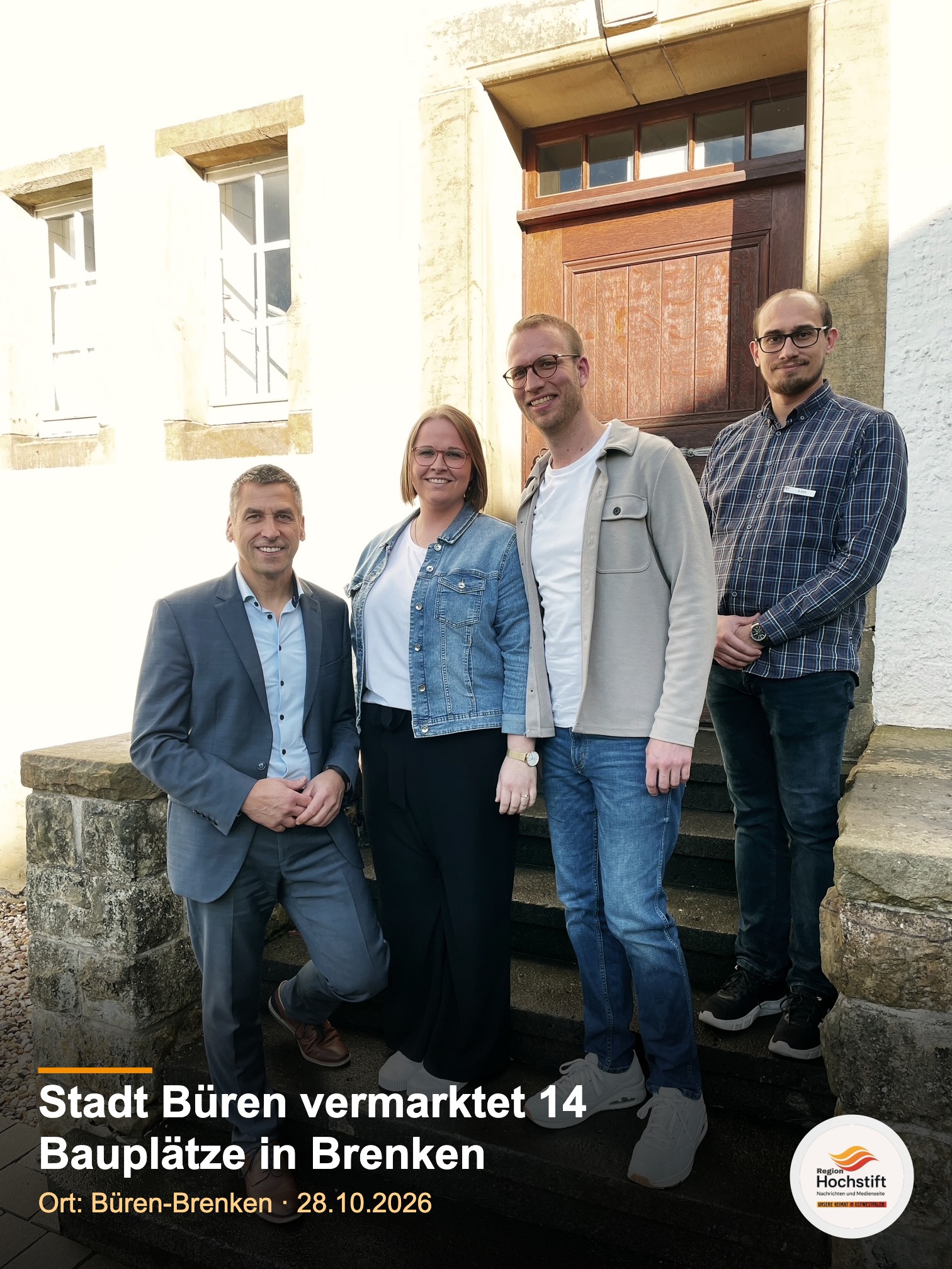 Bürgermeister, Mitarbeiter der Stadtverwaltung und Familie Stieren in Brenken